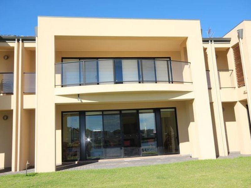 11 Vesta Drive, Hindmarsh Island SA 5214