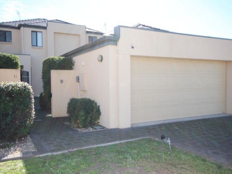 11 Vesta Drive, Hindmarsh Island SA 5214