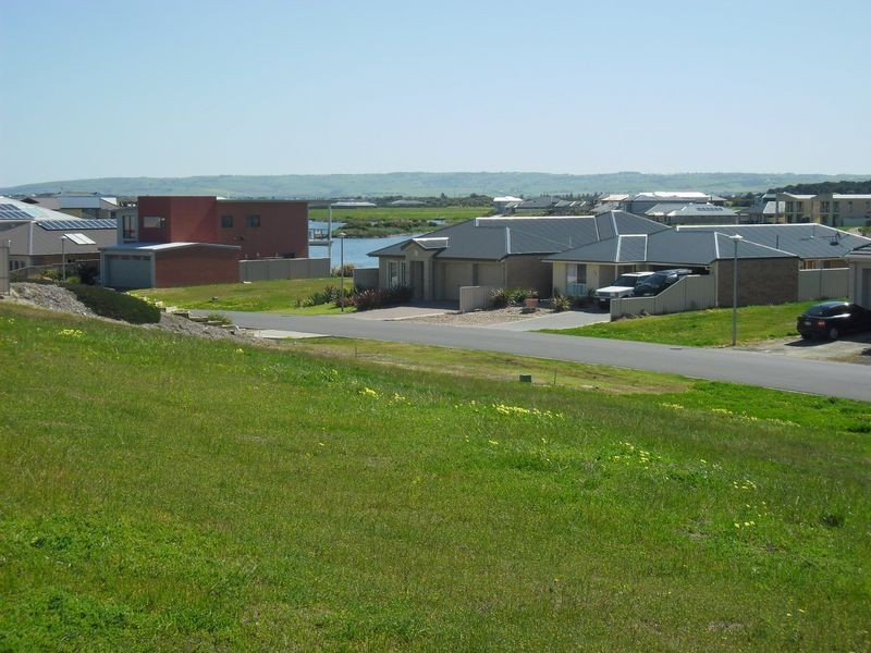 170 Excelsior Parade, Hindmarsh Island SA 5214