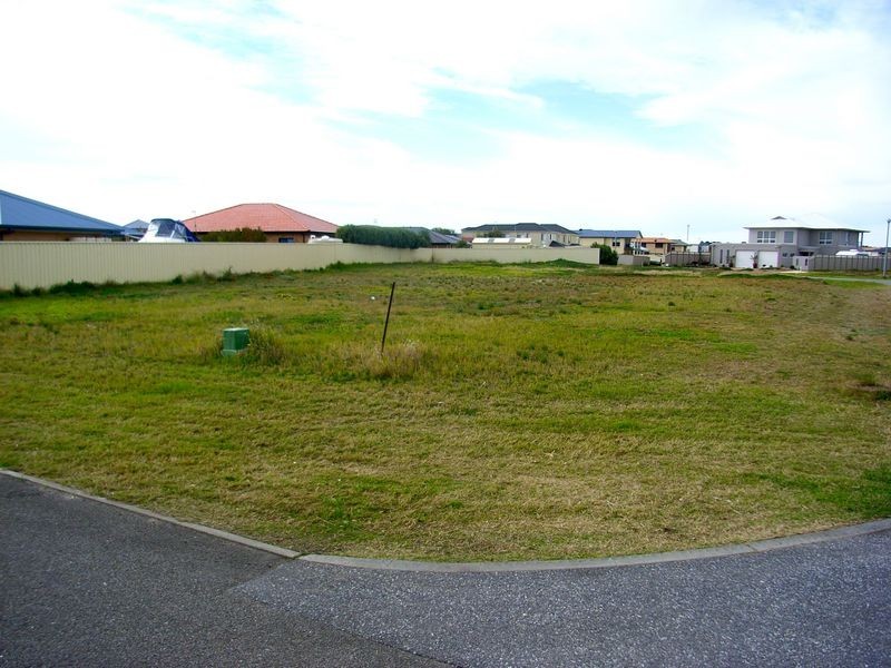 775//32 Arcadia Avenue, Hindmarsh Island SA 5214