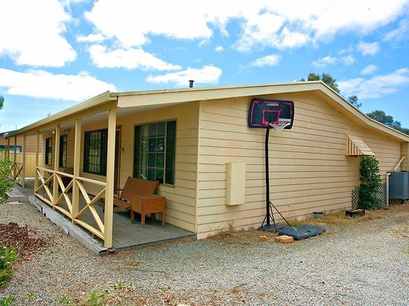 24 Lacrington Street, Goolwa Beach SA 5214