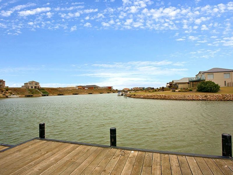229 Excelsior Parade, Hindmarsh Island SA 5214