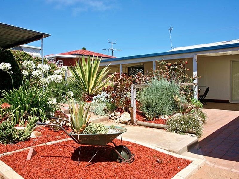 12 Willmett Road, Goolwa Beach SA 5214