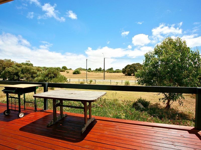 12 Alexandrina Drive, Clayton SA 5256