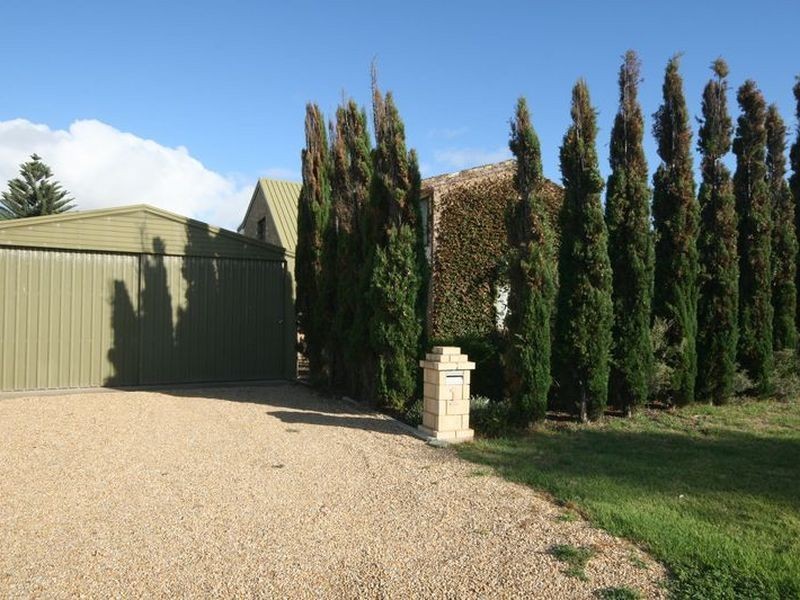 1 Bowley Street, Goolwa Beach SA 5214