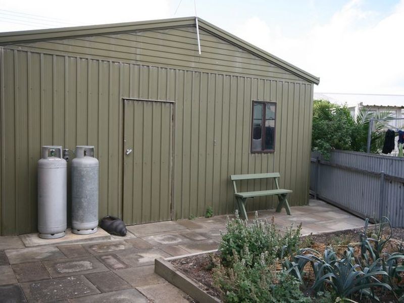 1 Bowley Street, Goolwa Beach SA 5214