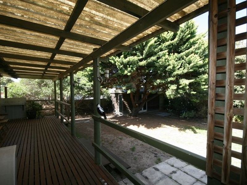 11 Bradford Road, Goolwa Beach SA 5214