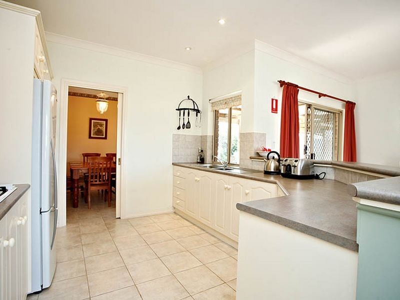 105 Captain Sturt Road, Hindmarsh Island SA 5214