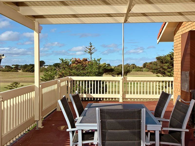 18 Downer Avenue, Goolwa South SA 5214