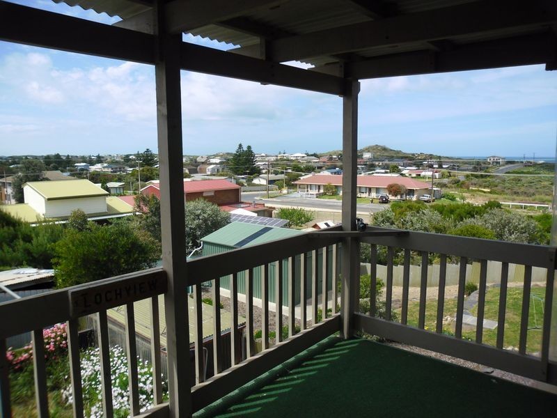 8 Aldam Avenue, Goolwa Beach SA 5214