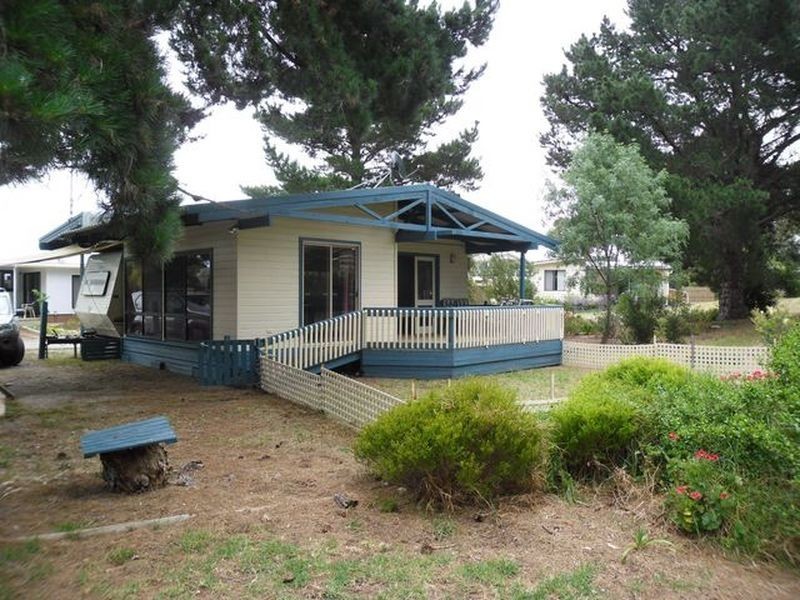 R5/ Caravan Park, Hindmarsh Island SA 5214