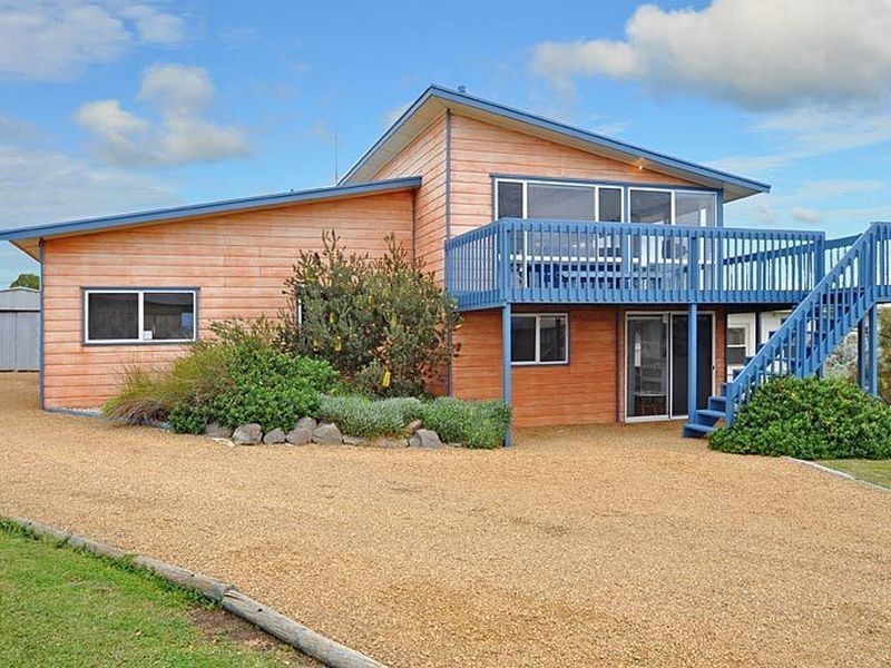 14 Dover Road, Middleton SA 5213