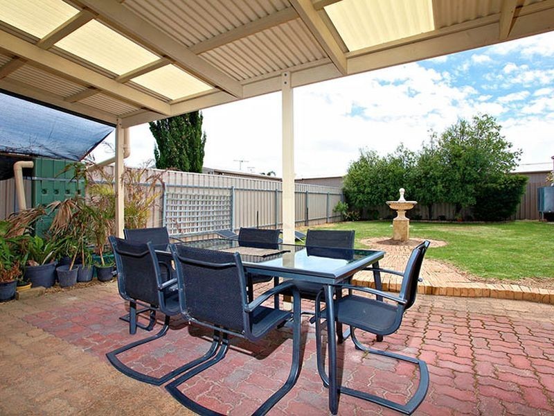 11 Alison Avenue, Goolwa North SA 5214