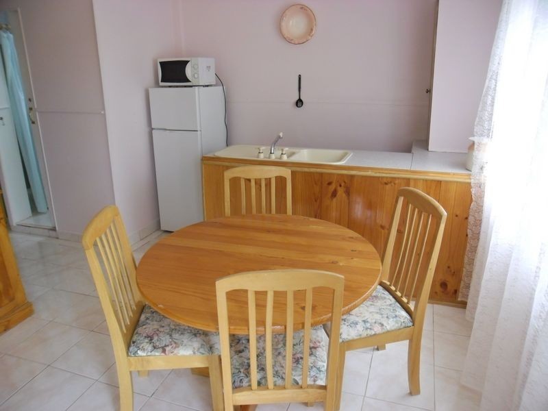 Unit 11 Hindmarsh Island Caravan Park, Hindmarsh Island SA 5214