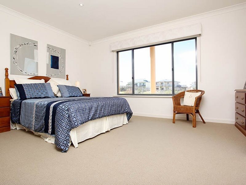 8 Daniel Avenue, Goolwa North SA 5214