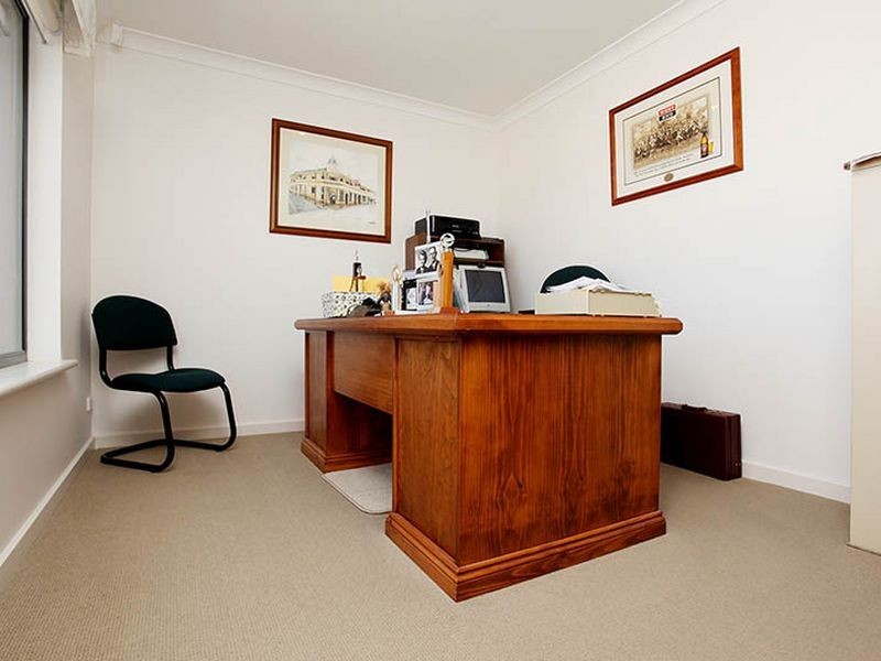 8 Daniel Avenue, Goolwa North SA 5214