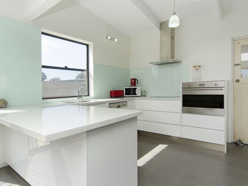 40 Sidney Parade, Hindmarsh Island SA 5214