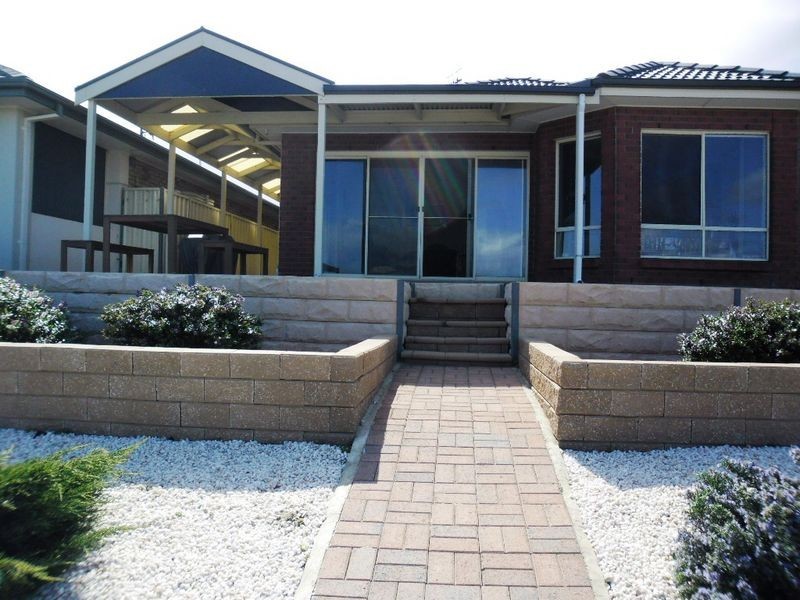109 Blanche Parade, Hindmarsh Island SA 5214