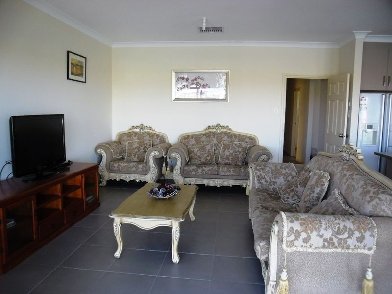 109 Blanche Parade, Hindmarsh Island SA 5214