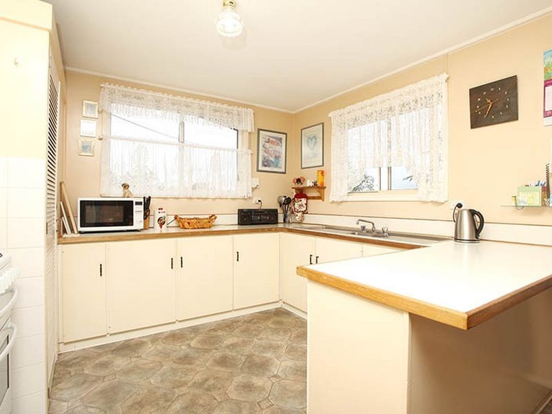 9 Slater Avenue, Mount Compass SA 5210