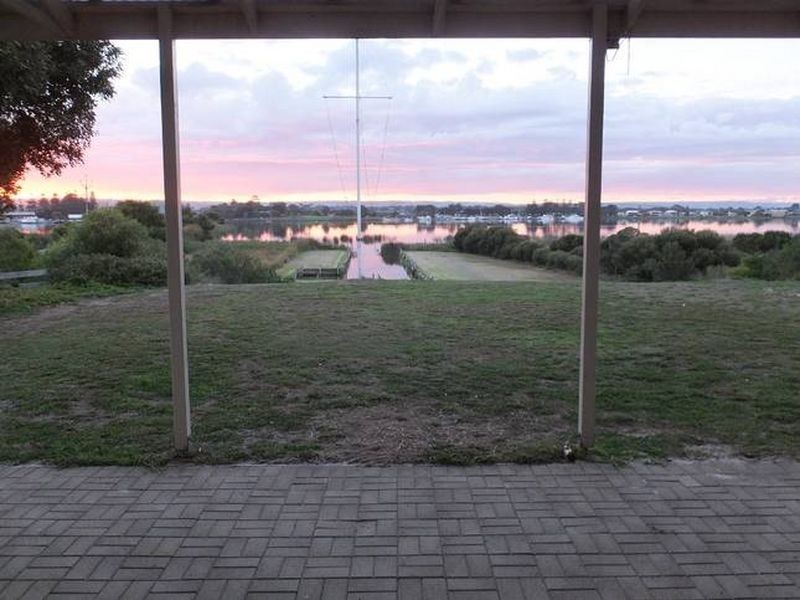 1 Randell Road, Hindmarsh Island SA 5214