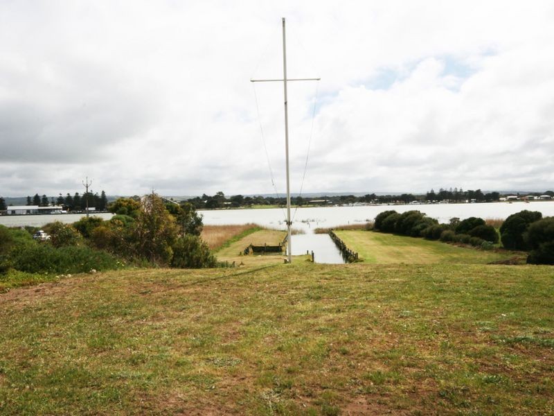 1 Randell Road, Hindmarsh Island SA 5214