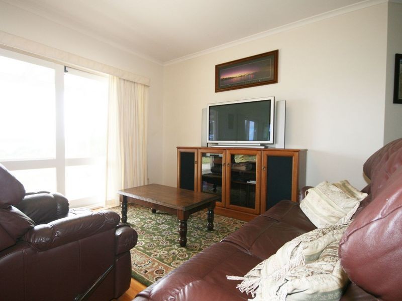 1 Randell Road, Hindmarsh Island SA 5214