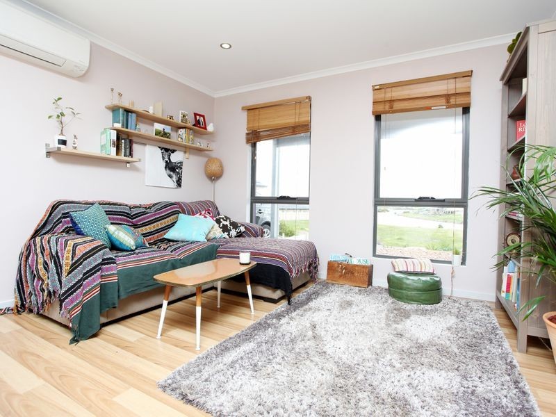 196 Excelsior Parade, Hindmarsh Island SA 5214