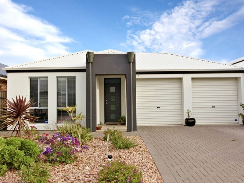 93 Blanche Parade, Hindmarsh Island SA 5214