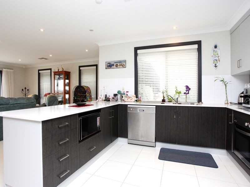 93 Blanche Parade, Hindmarsh Island SA 5214