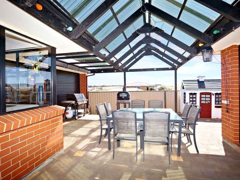 114 Excelsior Parade, Hindmarsh Island SA 5214