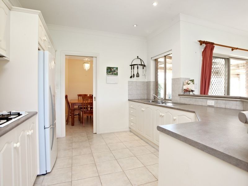 105 Captain Sturt Parade, Hindmarsh Island SA 5214