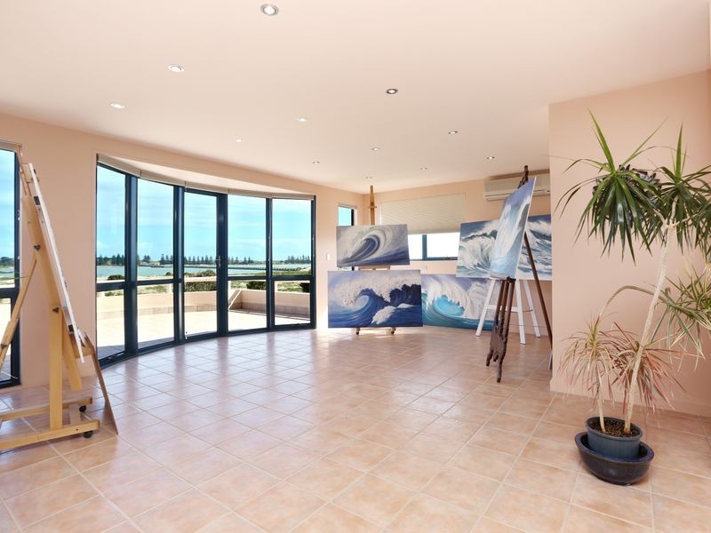 37 Excelsior Parade, Hindmarsh Island SA 5214