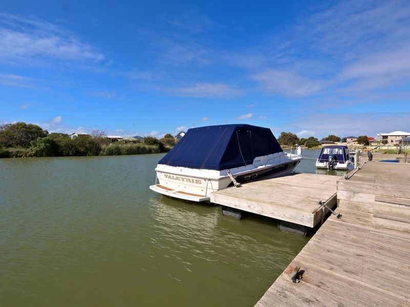 37 Excelsior Parade, Hindmarsh Island SA 5214