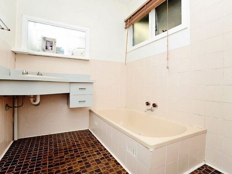 12 Hazel Street, Goolwa Beach SA 5214