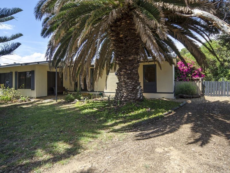 12 Hazel Street, Goolwa Beach SA 5214