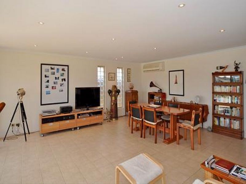 153 Wentworth Parade, Hindmarsh Island SA 5214