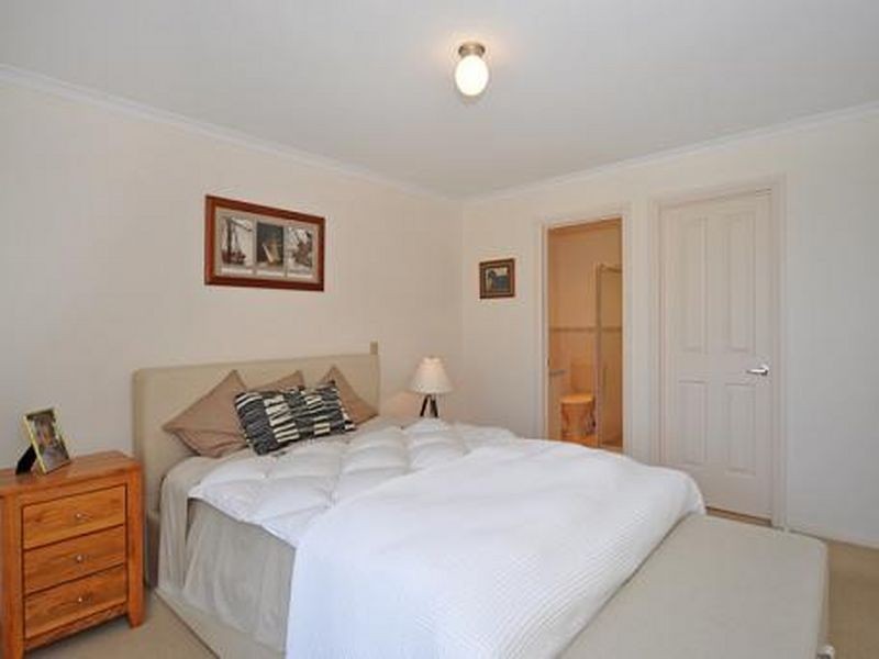 153 Wentworth Parade, Hindmarsh Island SA 5214