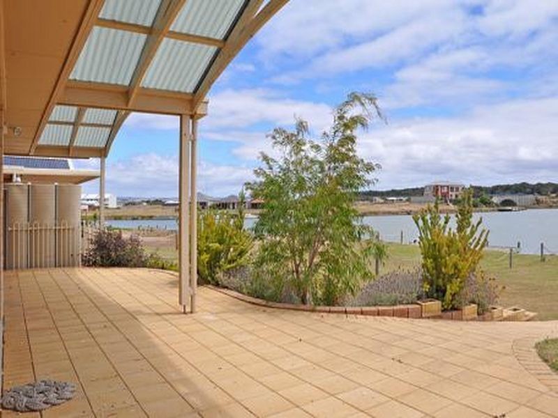 153 Wentworth Parade, Hindmarsh Island SA 5214