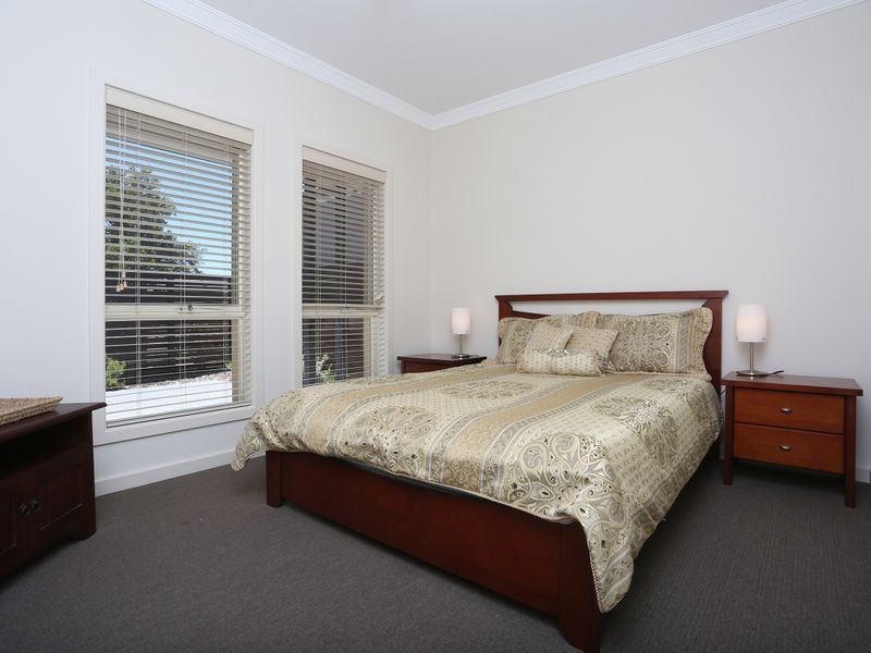 103 Blanche Parade, Hindmarsh Island SA 5214