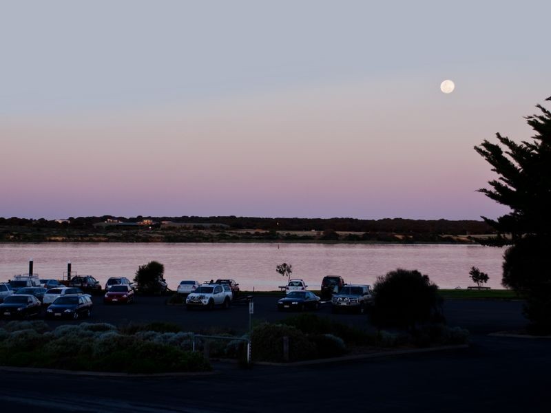 83 Barrage Road, Goolwa South SA 5214