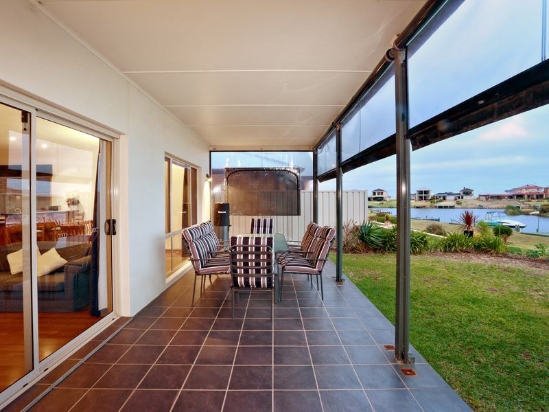 21 Britannia Parade, Hindmarsh Island SA 5214