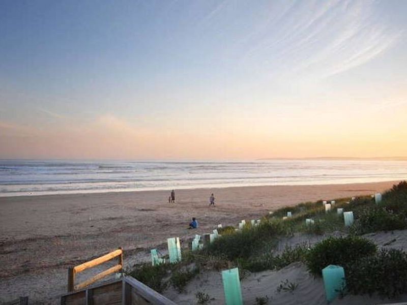 12 Heggaton Road, Goolwa Beach SA 5214