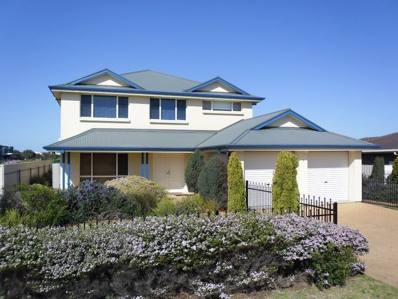 1 Arcadia Avenue, Hindmarsh Island SA 5214