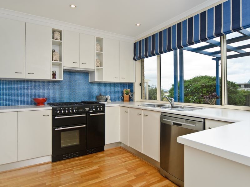 1 Arcadia Avenue, Hindmarsh Island SA 5214