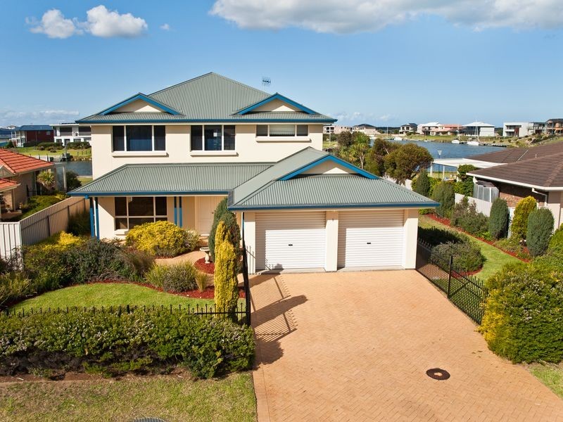 1 Arcadia Avenue, Hindmarsh Island SA 5214