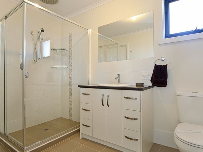 32 Gow Drive, Hindmarsh Island SA 5214