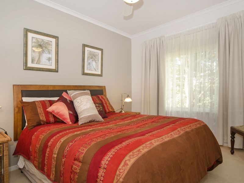 2 Walker Place, Middleton SA 5213