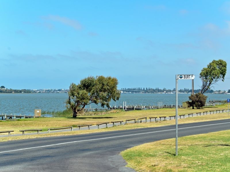 1 Burt Avenue, Goolwa North SA 5214