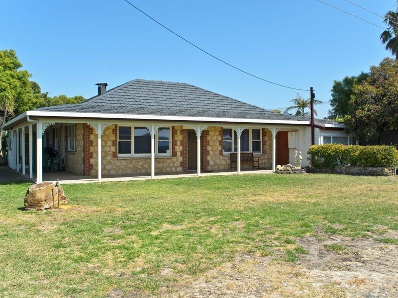 1 Burt Avenue, Goolwa North SA 5214